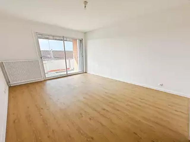Montauban 82000 Achat / Vente appartement 3 pièces t3 au dernier étage balcon
