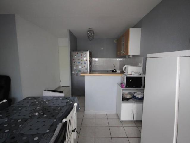 MONTAUBAN: Maison type 4 de 100 M² avec garage et jardin. Centre ville
