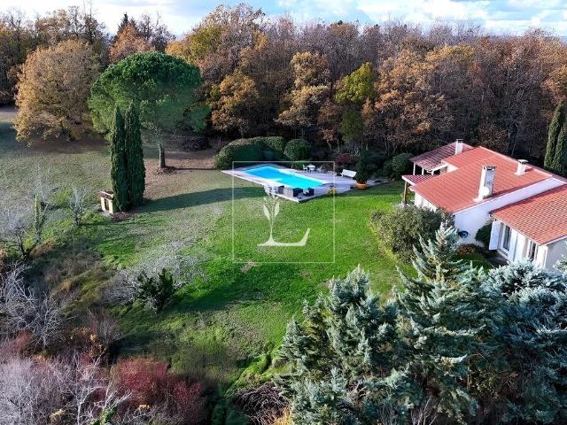 Montauban Saint Martial Maison 195M² Avec Vue Degagee Et Pis. 195m² Montauban