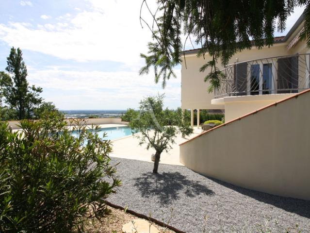 Montauban: Villa avec point de vue sur pyrénées, 5chambres 261 m2