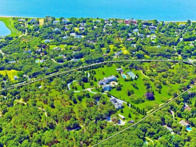 / Montauk Hwy, Southampton, Home For Sale