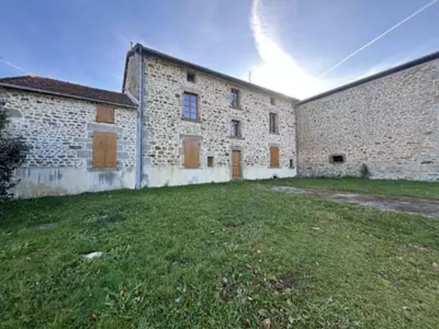 Montboucher 23400 Achat / Vente maison 9 pièces t9 parking