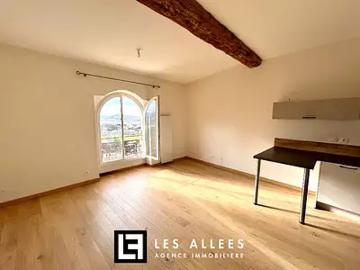Montboucher sur Jabron 26740 Achat / Vente appartement 3 pièces t3 au dernier étage piscine