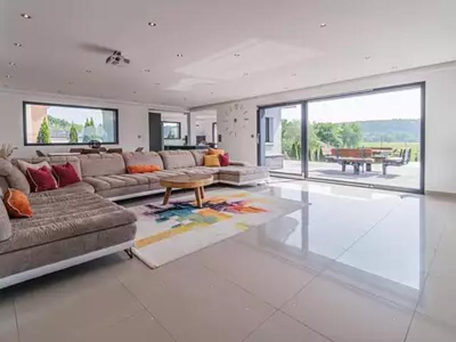 L'Isle sur le Doubs 25250 Achat / Vente maison 8 pièces t8 piscine