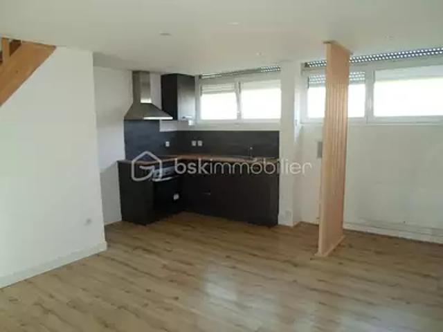 Montbéliard 25200 Location appartement 3 pièces t3 cave