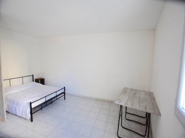 MONTBELIARD centre ville Studio meublé de 40 m² – Résidence Le, Montbeliard 25200