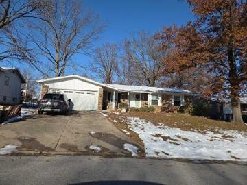Montbrook Dr