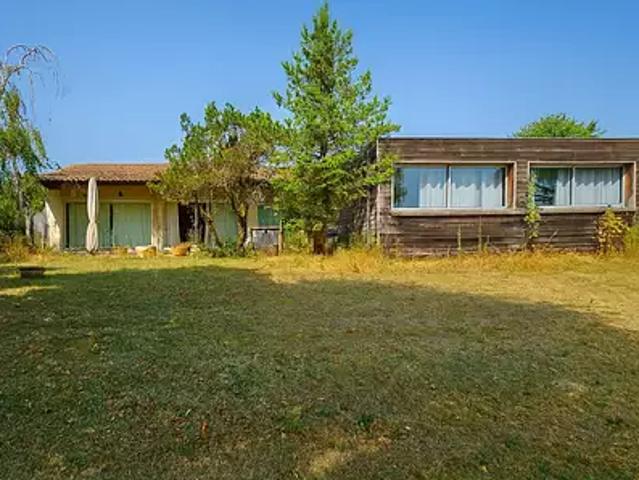 Montbron 16220 Achat / Vente maison 5 pièces t5 piscine cave