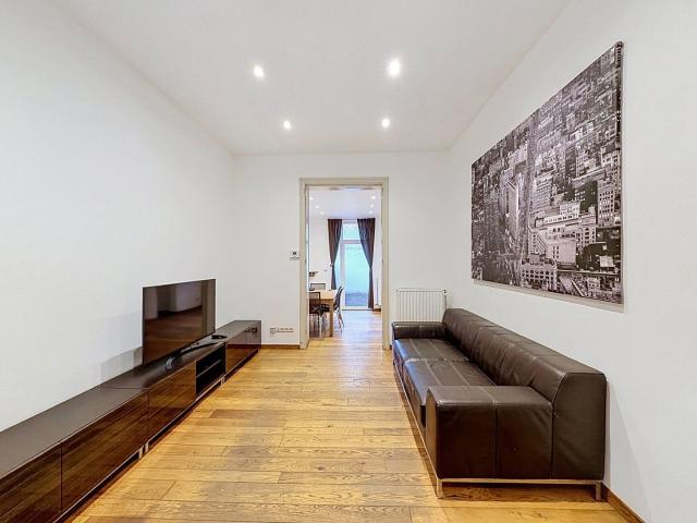 MONTGOMERY, DUPLEX RDC MEUBLÉ 1 CH ± 80M² + JARDIN