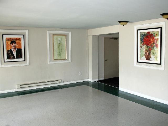 Montgomery House 1 Bedroom Apartment for Rent at 519 S Frederick Ave, Gaithersburg, MD 20877