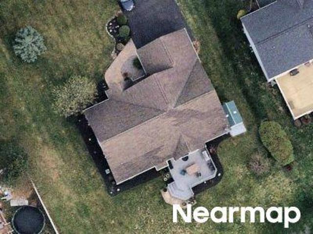 Montgomery Ln
