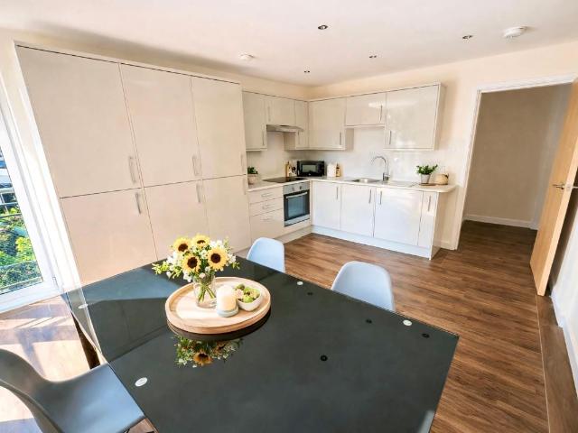 Montgomery Terrace Road, Sheffield S6, 5 bed flat to rent, £1,950 pcm | PrimeLocation