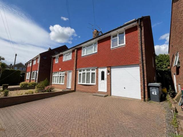 Montgomery Walk, Waterlooville PO7, 5 bed property to rent, £1,850 pcm | PrimeLocation