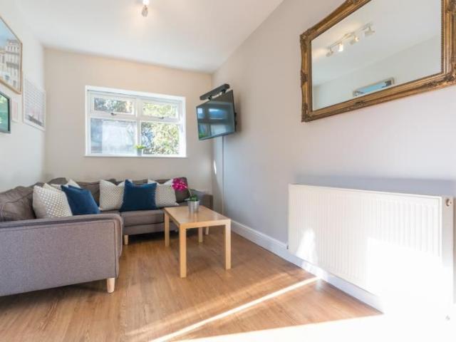 Montgomerie Road, Portsmouth PO5, 6 bed terraced house to rent, £667 pppm | PrimeLocation