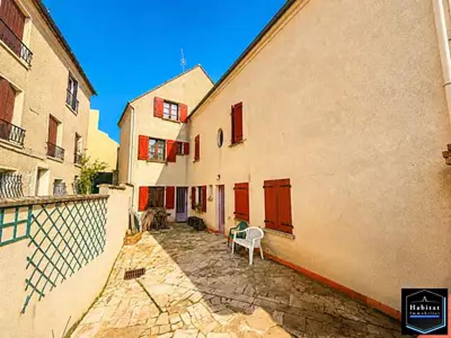 Montgé en Goële 77230 Achat / Vente appartement 2 pièces t2 au dernier étage parking