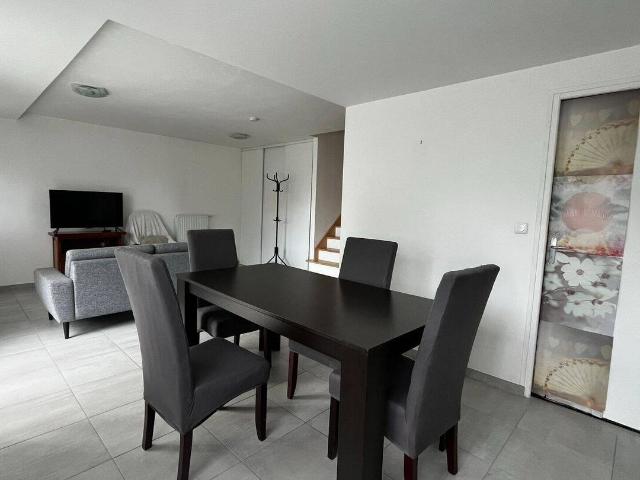 MONTGERMONT PAVILLON MEUBLE 3 CHAMBRES