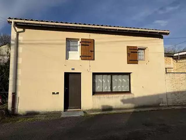 Montguyon 17270 Achat / Vente maison 5 pièces t5