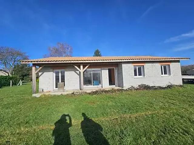 Montguyon 17270 Achat / Vente maison 5 pièces t5