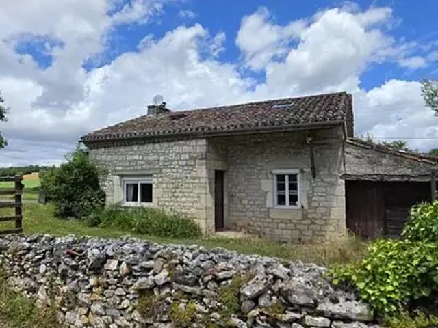 Montdoumerc 46230 Achat / Vente maison 4 pièces t4 au dernier étage parking