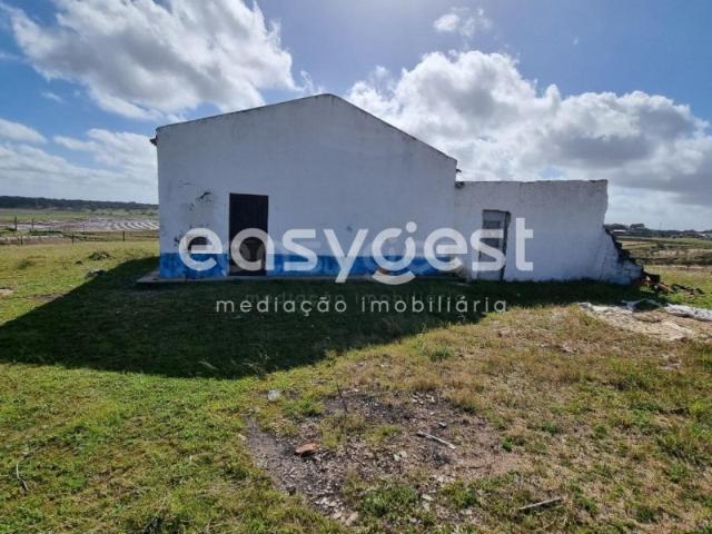 Monte em Ferreira do Alentejo c/ moradia T2 Beja