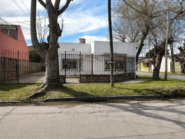 Monte Grande, Esteban Echeverría, Provincia de Buenos Aires