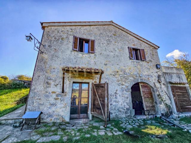 monte labbro 6 vani 150mq