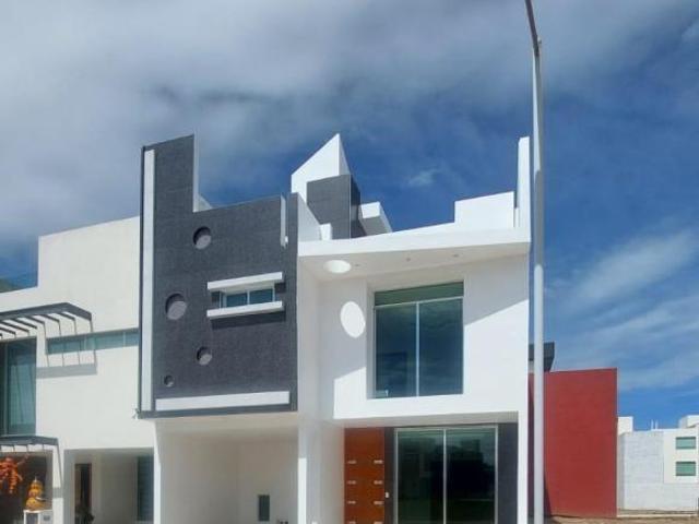 MONTE OLIMPO. CERCA DE A LA SALLE Y UNI DEL FUTBOL. 5 REC. 3 NIVELES. NUEVA