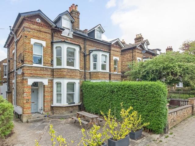 Montem Road, Forest Hill SE23, 2 bed flat to rent, £1,700 pcm | PrimeLocation