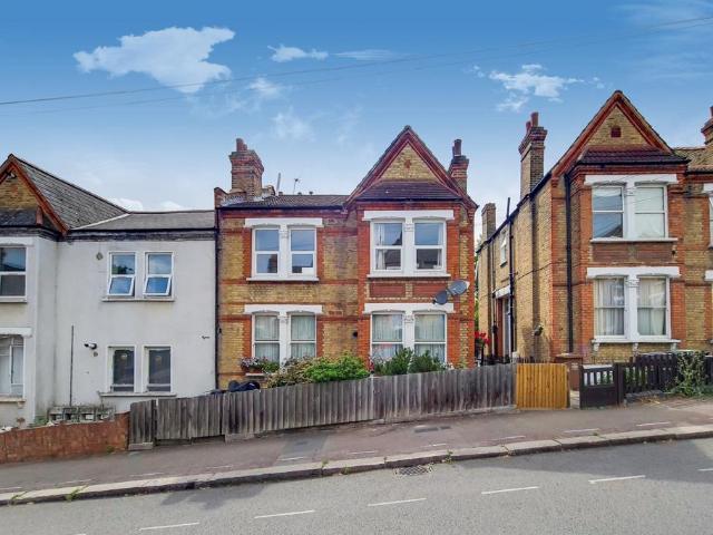 Montem Road, London, SE23 1 bed apartment to rent £1,540 pcm £355 pw