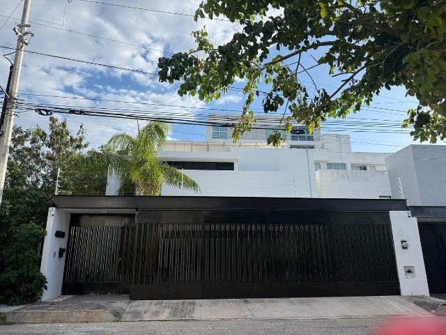 MONTEBELLO 23