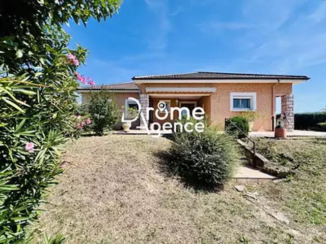 Montélier 26120 Achat / Vente maison 5 pièces t5 piscine
