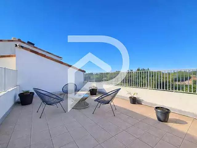 Montélimar 26200 Achat / Vente appartement 3 pièces t3 au dernier étage terrasse