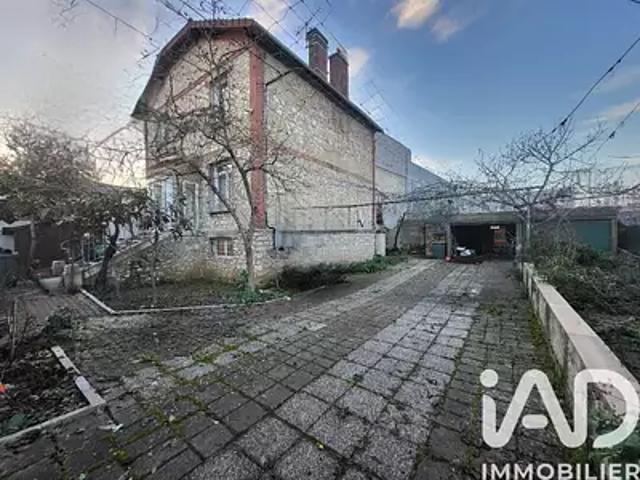Montereau Fault Yonne 77130 Achat / Vente maison 5 pièces t5 cave
