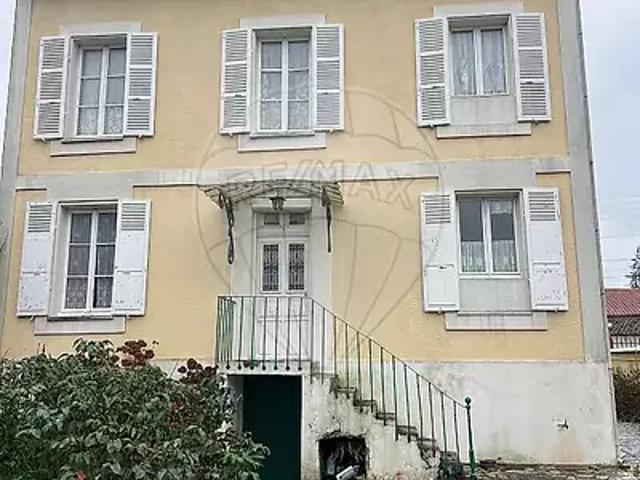 Montereau Fault Yonne 77130 Achat / Vente maison 8 pièces t8
