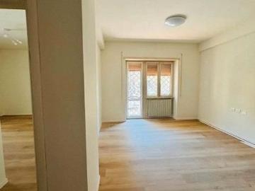 Monterotondo quadrilocale con posto auto