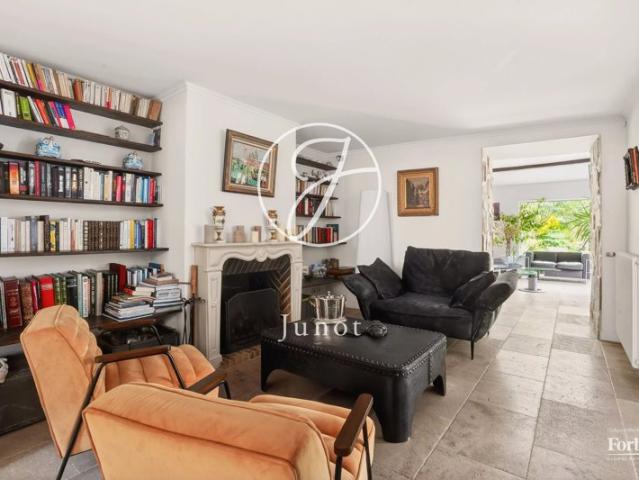 Montesson LE VILLAGE Maison 5 chambres 209m² Terrain 430m²