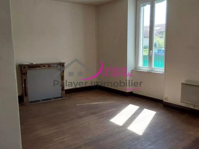 MONTEUX MAISON TYPE T3 DE PLAIN PIED PROCHE CENTRE VILLE