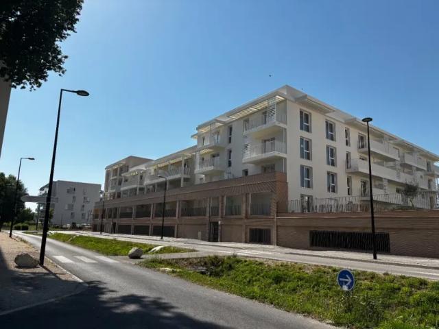 Monteux Appartement 1 pièce 30.68 m²