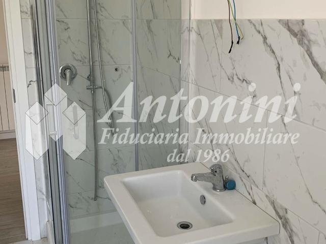 Monteverde / Gianicolense Via Pietro Manzi flat to let of 100 sqm