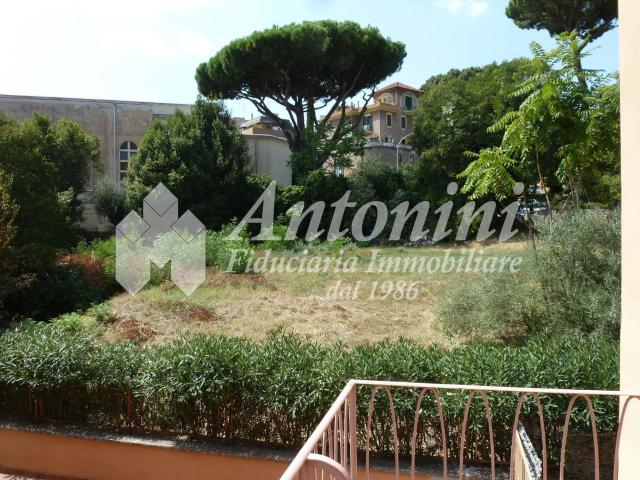 Monteverde Via Giuseppe Parini apartment for rent of 100 sqm