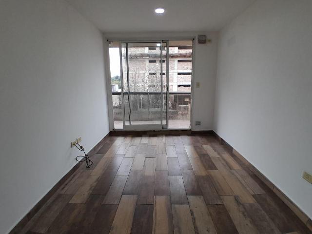 Montevideo 2490, Argentina