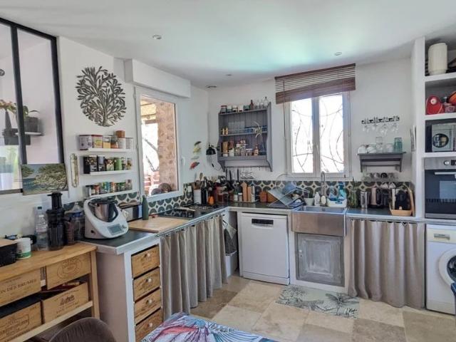 MONTFORT SUR ARGENS Villa 2021 3 CH piscine garage et remise