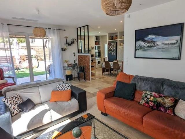 MONTFORT SUR ARGENS Villa 2021 3 CH piscine garage et remise
