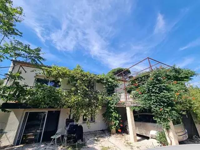 Montfavet 84140 Achat / Vente maison 7 pièces t7 piscine jardin
