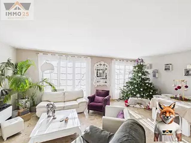 Montferrand le Château 25320 Achat / Vente maison 5 pièces t5 piscine terrasse