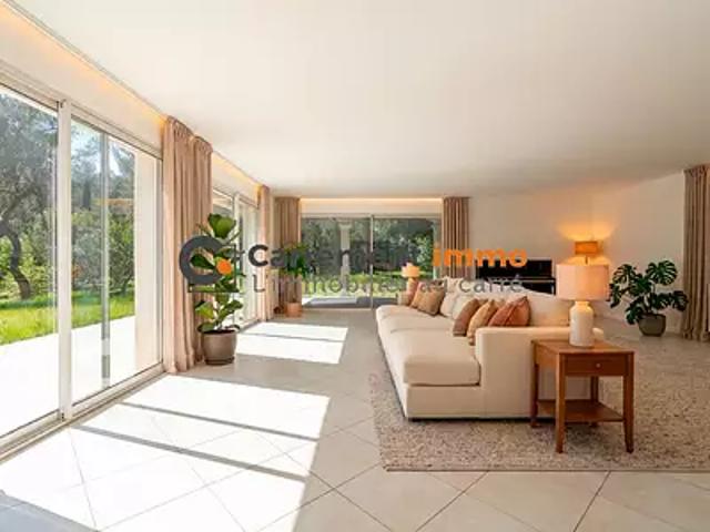 Montferrier sur Lez 34980 Achat / Vente maison 9 pièces t9 au dernier étage piscine