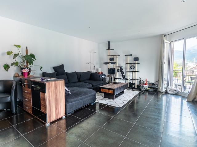Monthey, schöne Wohnung mit 5.5 Zimmern