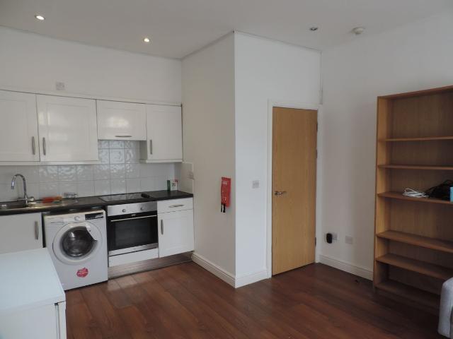 Monthermer Road, Cardiff CF24, 1 bed flat to rent, £775 pcm | PrimeLocation