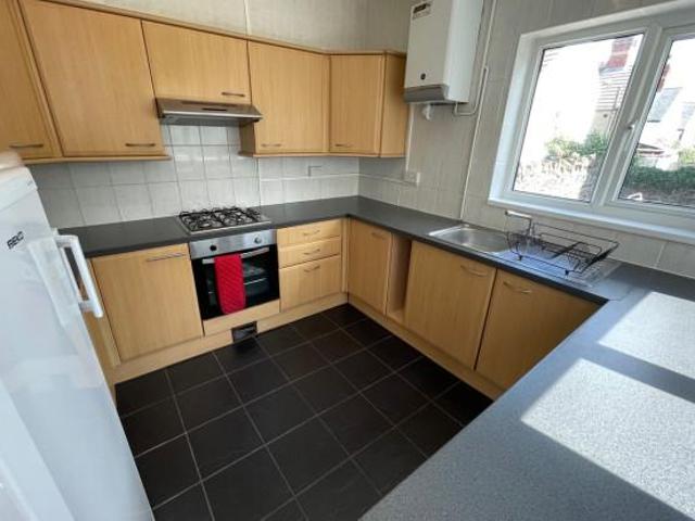 Monthermer Road, Cardiff CF24 5 bed house to rent £2,800 pcm £646 pw