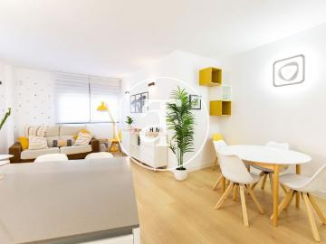 Monthly rental apartment with 2 bedrooms and 2 bathrooms in a building with a swimming pool in Alcorcón